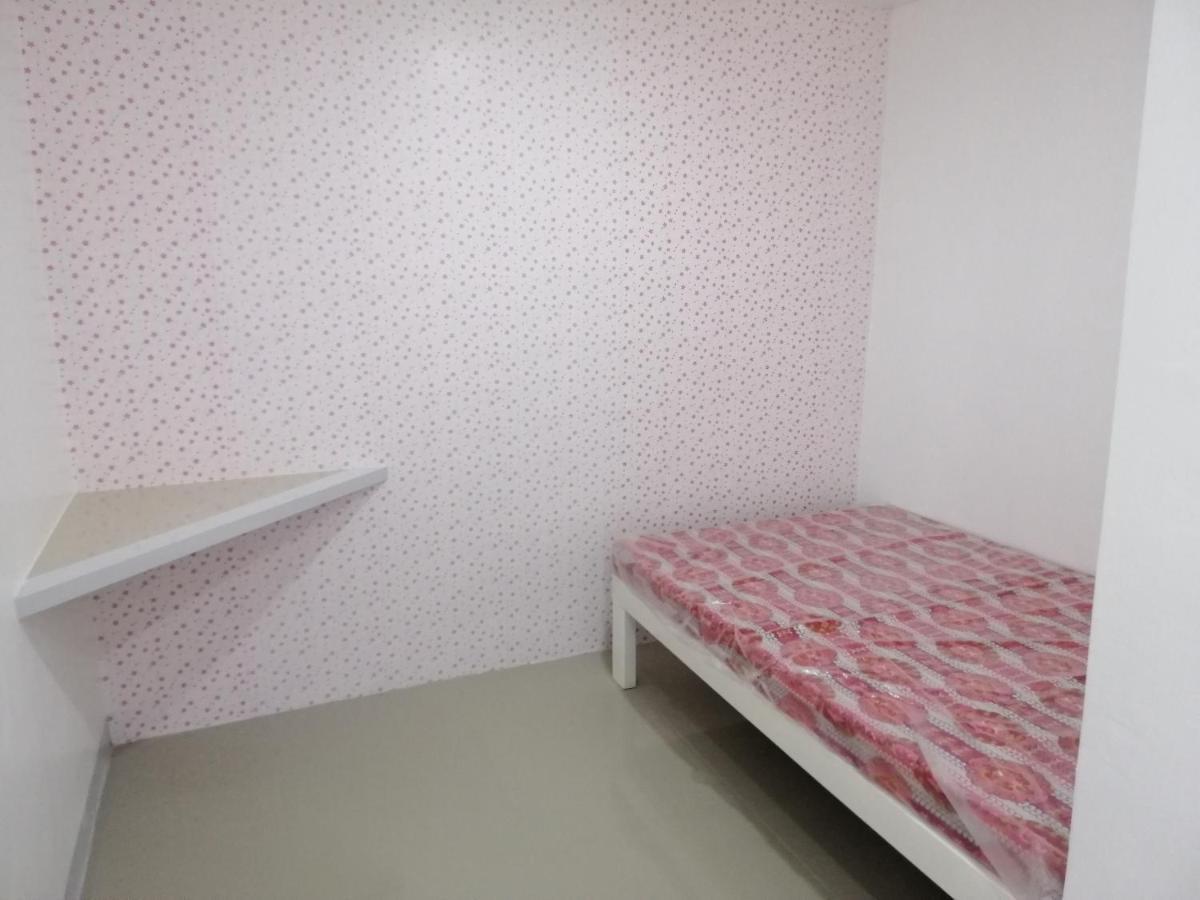 Hostel Katrina'S Dorm Tarlac City Zewnętrze zdjęcie