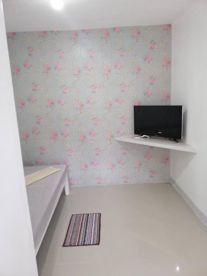 Hostel Katrina'S Dorm Tarlac City Zewnętrze zdjęcie